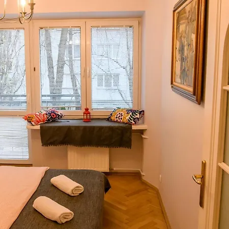 Golden Center Apartment Warsaw